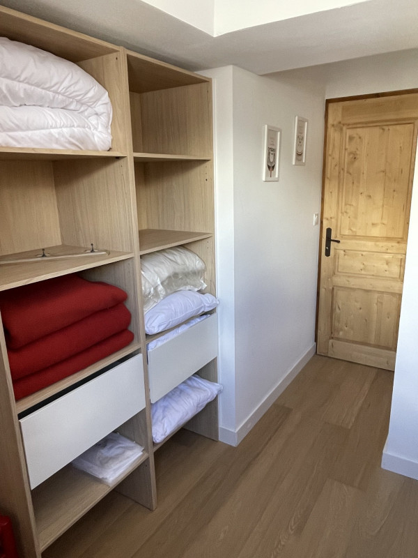 CHAMBRE 2 - APPARTEMENT HAMEAU DE LA VALLEE D'OR GENTIANE 004 - LES CHARBONNIERES VALLOIRE