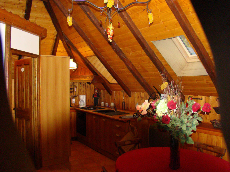 CUISINE - APPARTEMENT MAISON LUCINE ANESIE - VALLOIRE CENTRE CUISINE - APPARTEMENT MAISON LUCINE ANESIE - VALLOIRE CENTRE