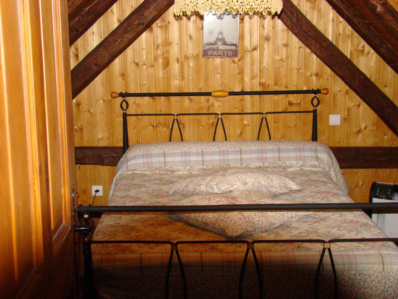 CHAMBRE - APPARTEMENT LENA MAISON LUCINE - VALLOIRE CENTRE - VALLOIRE RESERVATIONS CHAMBRE - APPARTEMENT LENA MAISON LUCINE - VALLOIRE CENTRE - VALLOIRE RESERVATIONS