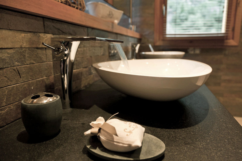 SALLE D'EAU - APPARTEMENT AUREA -VALLOIRE CENTRE