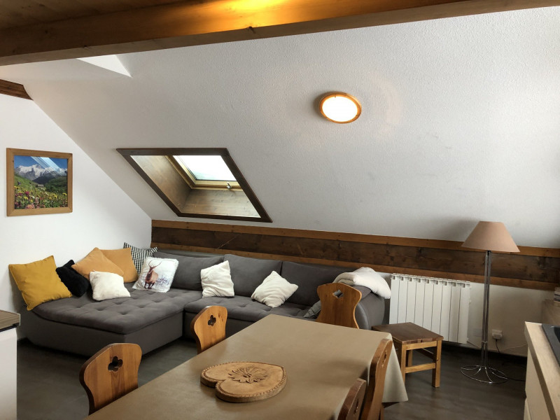 SALON - APPARTEMENT BRUNEL 51 - VALLOIRE LES CHARBONNIERES- VALLOIRE RESERVATIONS SALON - APPARTEMENT BRUNEL 51 - VALLOIRE LES CHARBONNIERES- VALLOIRE RESERVATIONS