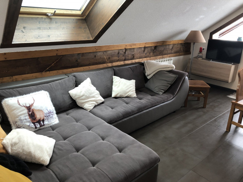 SALON - APPARTEMENT BRUNEL 51 - VALLOIRE LES CHARBONNIERES- VALLOIRE RESERVATIONS SALON - APPARTEMENT BRUNEL 51 - VALLOIRE LES CHARBONNIERES- VALLOIRE RESERVATIONS