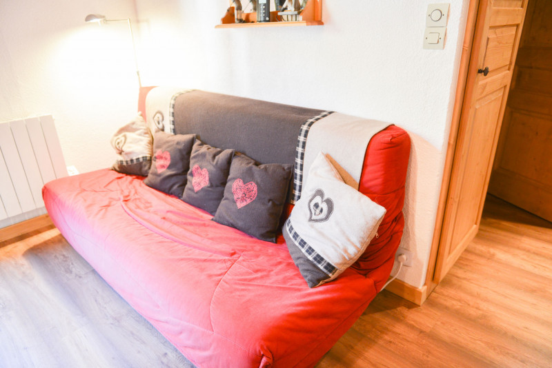 SALON - APPARTEMENT THYMEL 44- VALLOIRE LES VERNEYS-VALLOIRE RESERVATIONS SALON - APPARTEMENT THYMEL 44- VALLOIRE LES VERNEYS-VALLOIRE RESERVATIONS