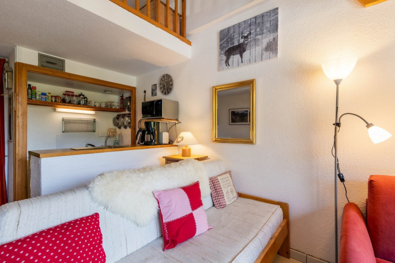 SALON - STUDIO MEZZANINE LES AROLLES G N°58 - VALLOIRE LES VERNEYS - VALLOIRE RESERVATIONS 