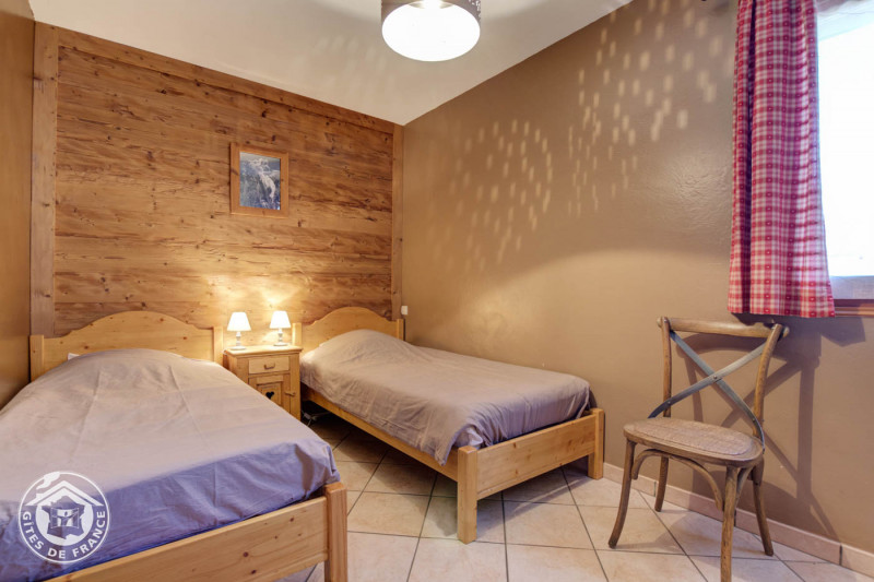 CHAMBRE  - APPARTEMENT LES ANCOLIES - VALLOIRE LES VERNEYS CHAMBRE  - APPARTEMENT LES ANCOLIES - VALLOIRE LES VERNEYS