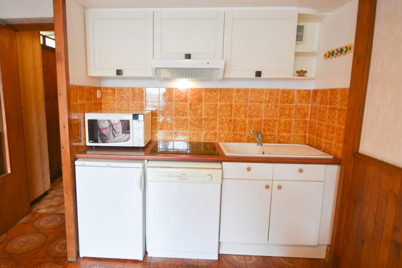 CUISINE - APPARTEMENT GRAND GALIBIER - VALLOIRE LES VERNEYS CUISINE - APPARTEMENT GRAND GALIBIER - VALLOIRE LES VERNEYS