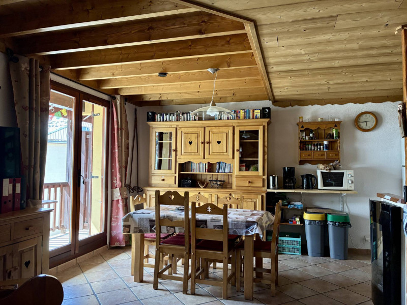 SALON - APPARTEMENT BEL ALP 18- VALLOIRE LES VERNEYS - VALLOIRE RESERVATIONS