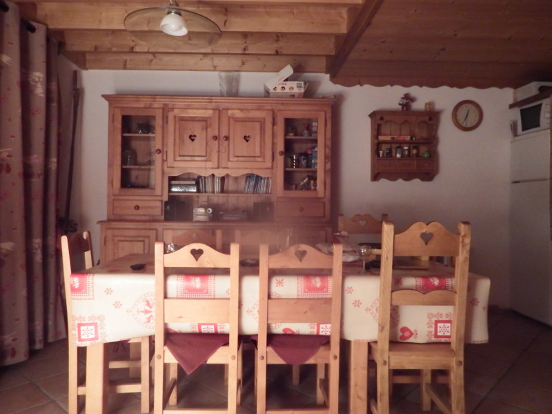 SALLE A MANGER - APPARTEMENT BEL ALP 18- VALLOIRE LES VERNEYS SALLE A MANGER - APPARTEMENT BEL ALP 18- VALLOIRE LES VERNEYS