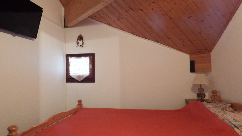 CHAMBRE - APPARTEMENT BEL ALP 18- VALLOIRE LES VERNEYS CHAMBRE - APPARTEMENT BEL ALP 18- VALLOIRE LES VERNEYS