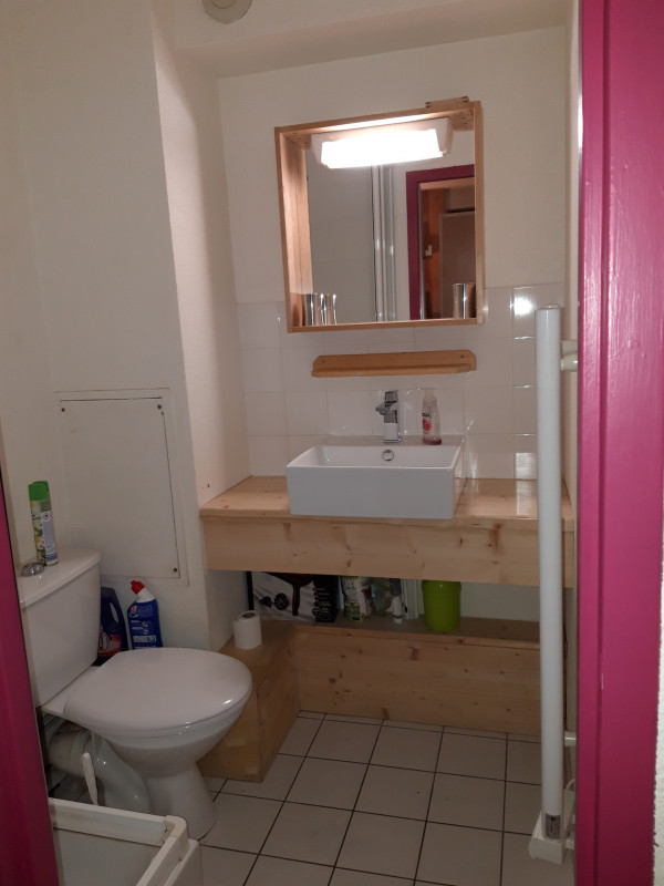 SALLE D'EAU - APPARTEMENT BEL ALP 19- VALLOIRE LES VERNEYS SALLE D'EAU - APPARTEMENT BEL ALP 19- VALLOIRE LES VERNEYS