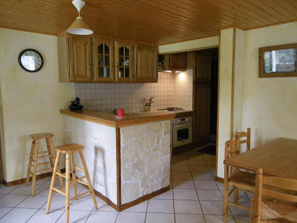CUISINE - APPARTEMENT MAISON FALCOZ FRANCOIS - VALLOIRE LES VERNEYS CUISINE - APPARTEMENT MAISON FALCOZ FRANCOIS - VALLOIRE LES VERNEYS