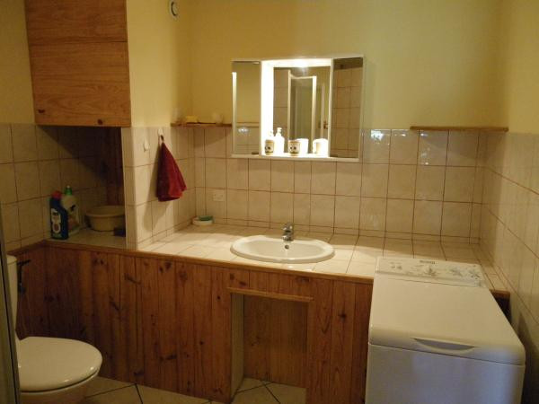 SALLE DE BAINS - APPARTEMENT MAISON FALCOZ FRANCOIS - VALLOIRE LES VERNEYS SALLE DE BAINS - APPARTEMENT MAISON FALCOZ FRANCOIS - VALLOIRE LES VERNEYS