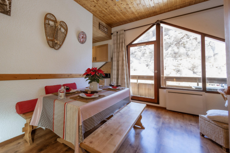 COIN REPAS - APPARTEMENT PLAN SOLEIL COURLIS C31 - VALLOIRE LA GRAND VY COIN REPAS - APPARTEMENT PLAN SOLEIL COURLIS C31 - VALLOIRE LA GRAND VY