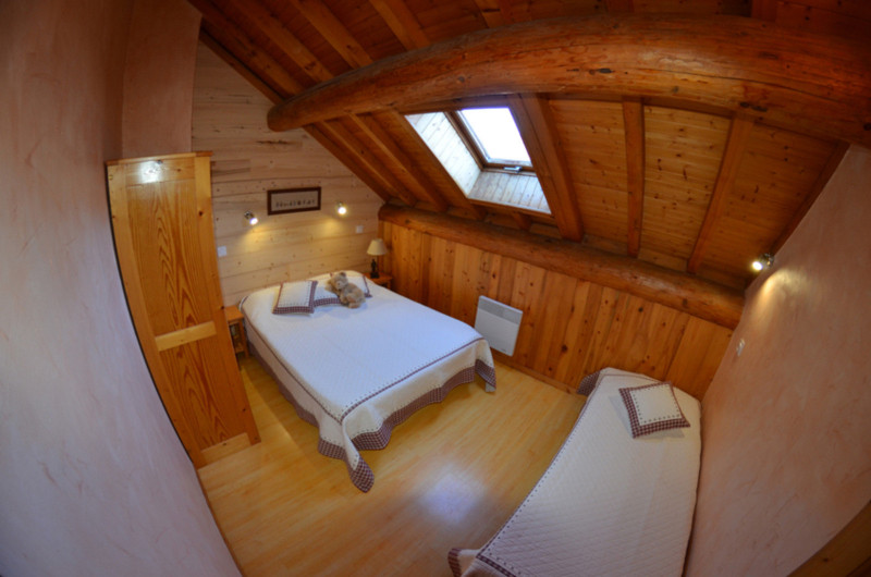 CHAMBRE -APPARTEMENT CHALET L'ANDORSE 8 - VALLOIRE LA BORGE CHAMBRE -APPARTEMENT CHALET L'ANDORSE 8 - VALLOIRE LA BORGE