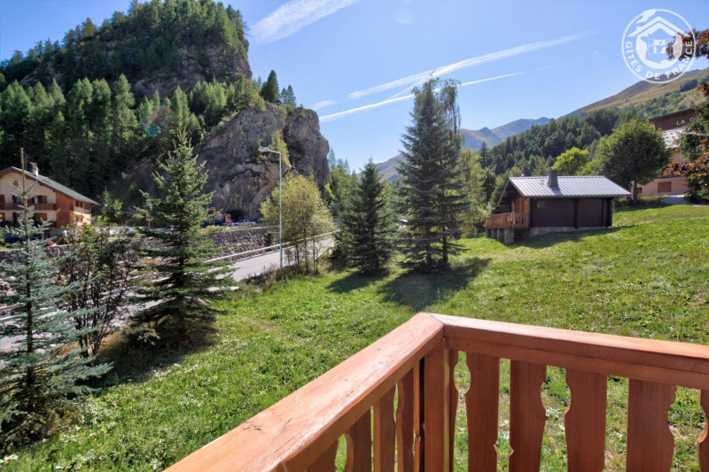 BALCON - CHALET BONNE EAU A -VALLOIRE LA BORGE BALCON - CHALET BONNE EAU A -VALLOIRE LA BORGE