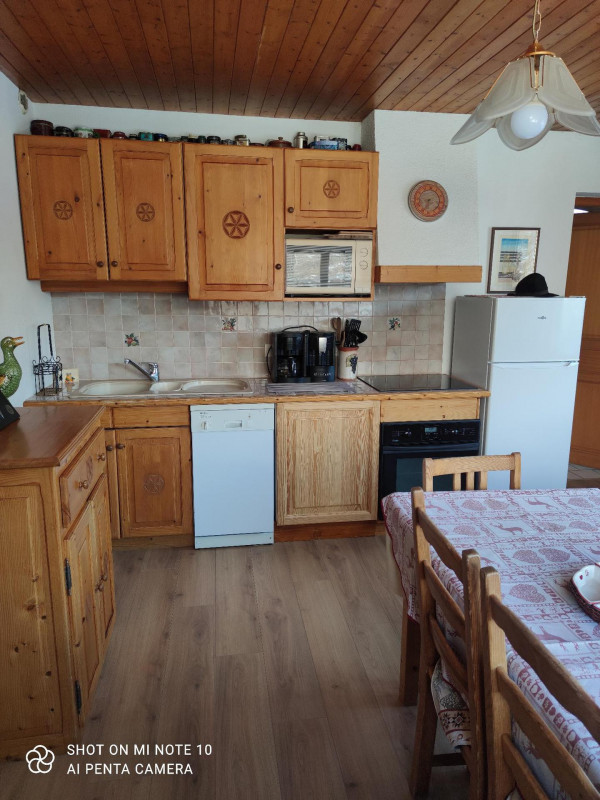 CUISINE - APPARTEMENT LES AGNEAUX - VALLOIRE LES CHOSEAUX VILLE CUISINE - APPARTEMENT LES AGNEAUX - VALLOIRE LES CHOSEAUX VILLE