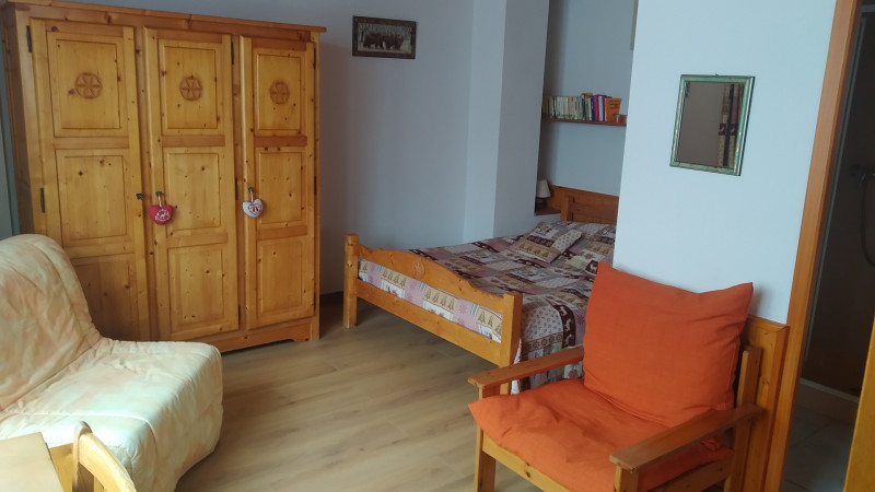 CHAMBRE 1 - APPARTEMENT LES AGNEAUX - VALLOIRE LES CHOSEAUX VILLE CHAMBRE 1 - APPARTEMENT LES AGNEAUX - VALLOIRE LES CHOSEAUX VILLE