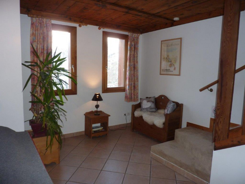 SALON - CHALET CLAVELLA - ARCHAZ VALLOIRE SALON - CHALET CLAVELLA - ARCHAZ VALLOIRE