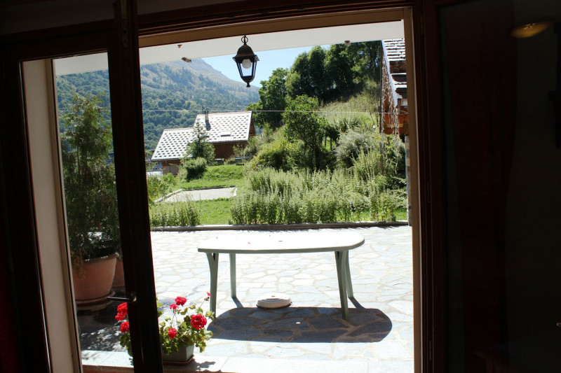 TERRASSE - APPARTEMENT LES GENTIANES- CHALET LES ANCOLIES - VALLOIRE LES CLOTS TERRASSE - APPARTEMENT LES GENTIANES- CHALET LES ANCOLIES - VALLOIRE LES CLOTS