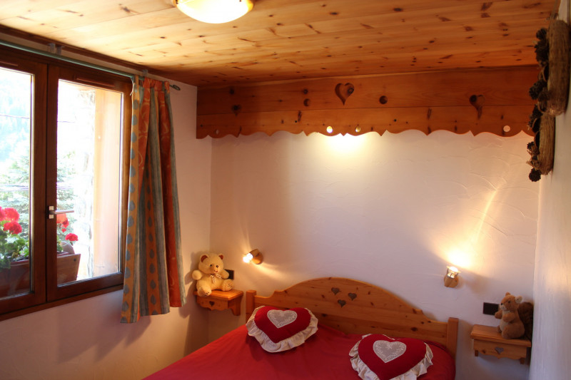 CHAMBRE - APPARTEMENT LES ANCOLIES PRIMEVERE - VALLOIRE LES CLOTS CHAMBRE - APPARTEMENT LES ANCOLIES PRIMEVERE - VALLOIRE LES CLOTS