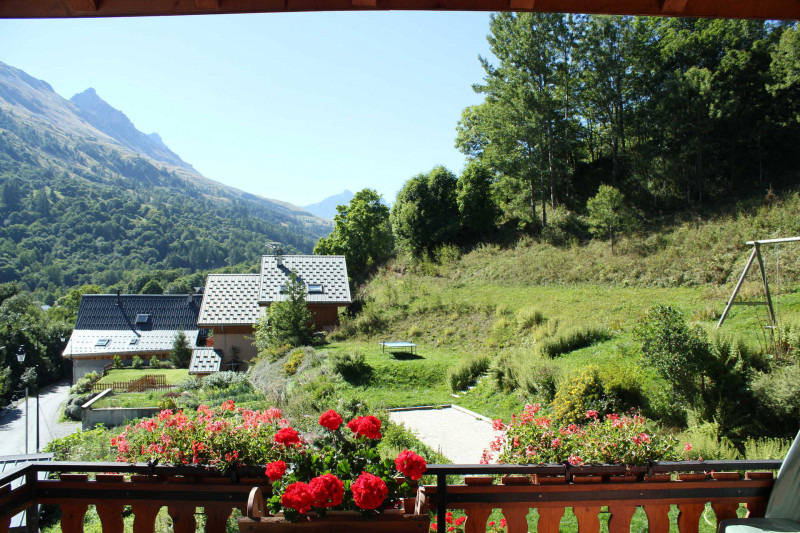 VUE DU BALCON - APPARTEMENT LES ANCOLIES EDELWEISS - VALLOIRE LES CLOTS VUE DU BALCON - APPARTEMENT LES ANCOLIES EDELWEISS - VALLOIRE LES CLOTS