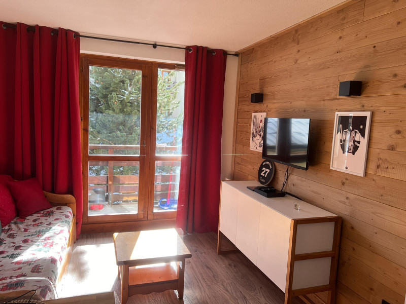 SALON - APPARTEMENT C15 CHALETS DU GALIBIER 1 - VALLOIRE MOULIN BENJAMIN - VALLOIRE RESERVATIONS SALON - APPARTEMENT C15 CHALETS DU GALIBIER 1 - VALLOIRE MOULIN BENJAMIN - VALLOIRE RESERVATIONS
