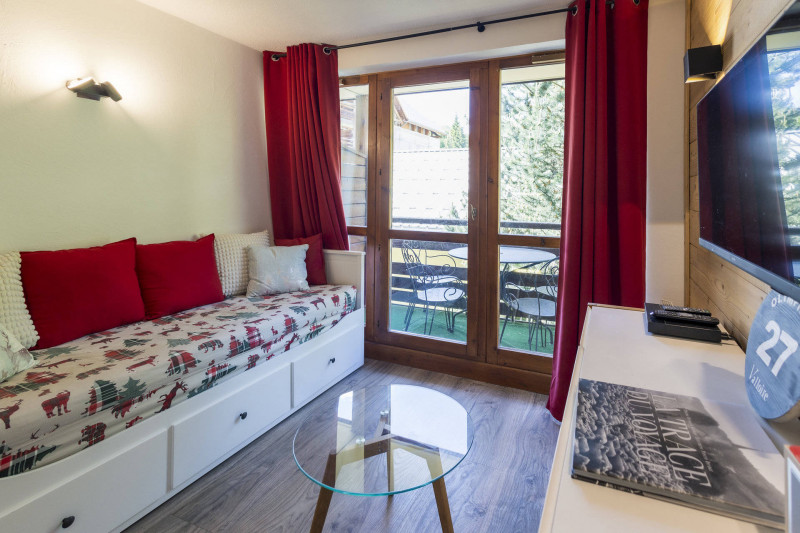 SALON - APPARTEMENT C15 CHALETS DU GALIBIER 1 - VALLOIRE MOULIN BENJAMIN SALON - APPARTEMENT C15 CHALETS DU GALIBIER 1 - VALLOIRE MOULIN BENJAMIN