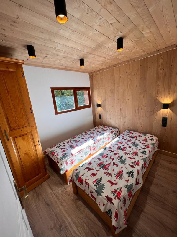 CHAMBRE - APPARTEMENT C15 CHALETS DU GALIBIER 1 - VALLOIRE MOULIN BENJAMIN CHAMBRE - APPARTEMENT C15 CHALETS DU GALIBIER 1 - VALLOIRE MOULIN BENJAMIN