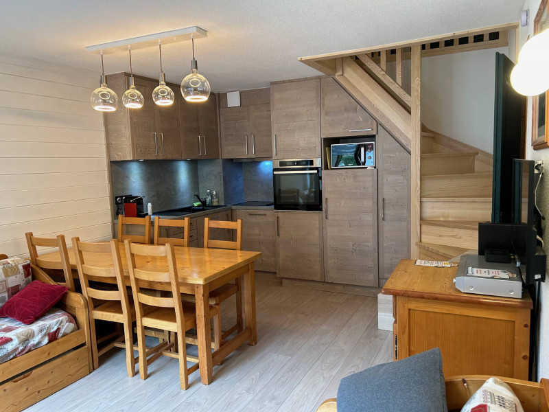 CUISINE - APPARTEMENT CHALETS DU GALIBIER G38 - MOULIN BENJAMIN VALLOIRE CUISINE - APPARTEMENT CHALETS DU GALIBIER G38 - MOULIN BENJAMIN VALLOIRE