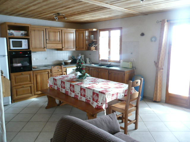 CUISINE - APPARTEMENT CHALET LES AIGUILLES POINTU - VALLOIRE LES CLOTS - VALLOIRE RESERVATIONS CUISINE - APPARTEMENT CHALET LES AIGUILLES POINTU - VALLOIRE LES CLOTS - VALLOIRE RESERVATIONS