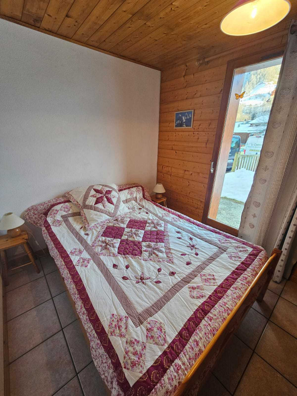 CHAMBRE- APPARTEMENT CHALET ST ROZAIRE 2 - VALLOIRE CENTRE