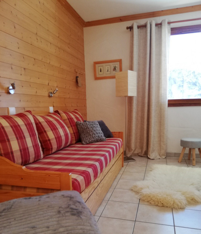 SALON - APPARTEMENT GROS GRENIER C - VALLOIRE LE SERROZ - VALLOIRE RESERVATIONS SALON - APPARTEMENT GROS GRENIER C - VALLOIRE LE SERROZ - VALLOIRE RESERVATIONS