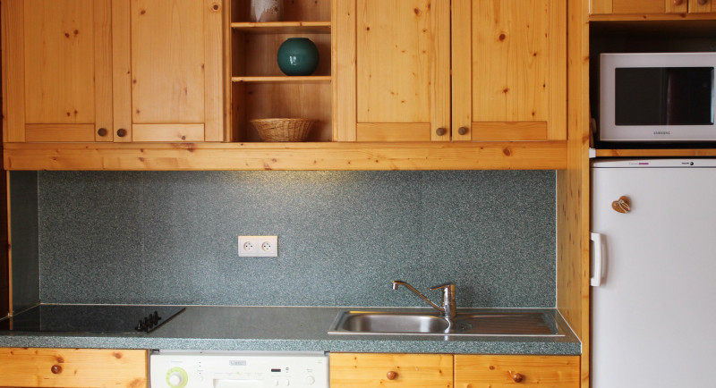 CUISINE - APPARTEMENT GROS GRENIER C - VALLOIRE LE SERROZ CUISINE - APPARTEMENT GROS GRENIER C - VALLOIRE LE SERROZ
