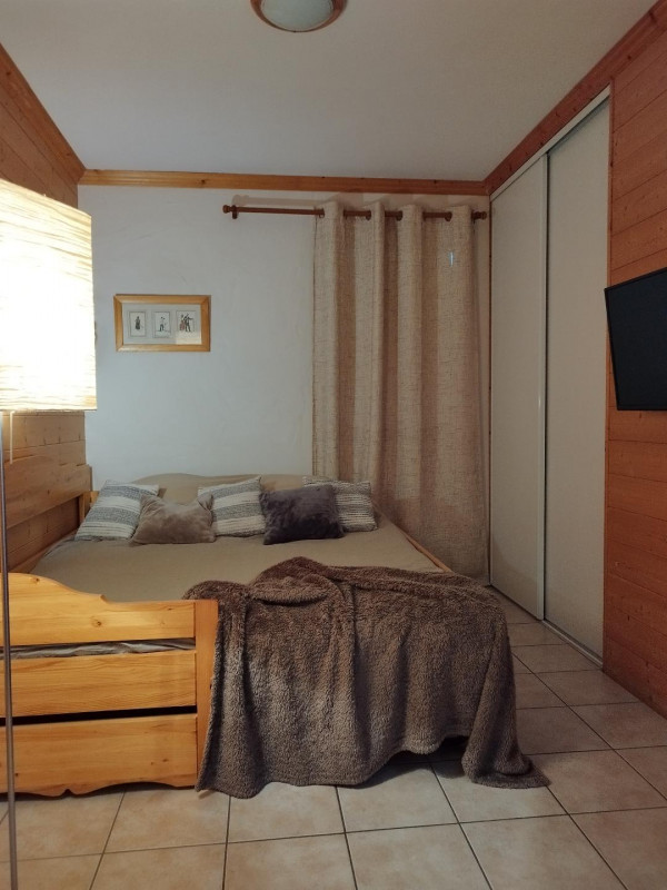 CHAMBRE - APPARTEMENT GROS GRENIER C - VALLOIRE LE SERROZ 