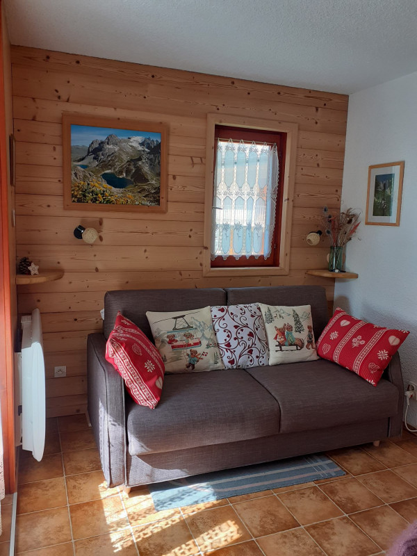 SALON - APPARTEMENT CHOSEAUX 214 - VALLOIRE CENTRE -VALLOIRE RESERVATIONS SALON - APPARTEMENT CHOSEAUX 214 - VALLOIRE CENTRE -VALLOIRE RESERVATIONS