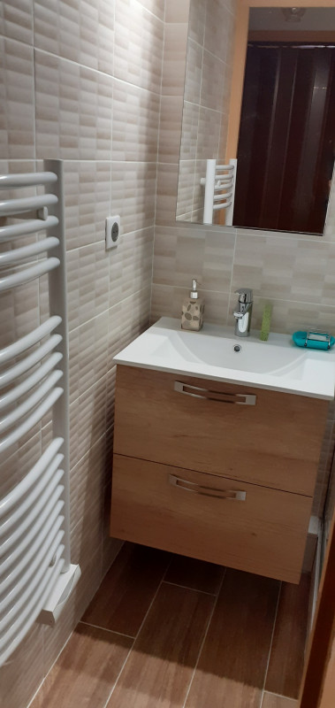 SALLE D'EAU- APPARTEMENT CHOSEAUX 214 - VALLOIRE CENTRE SALLE D'EAU- APPARTEMENT CHOSEAUX 214 - VALLOIRE CENTRE