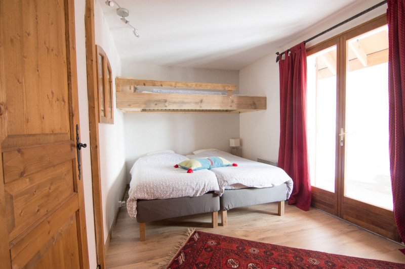 CHAMBRE - CHALET LE COL - VALLOIRE LE COL CHAMBRE - CHALET LE COL - VALLOIRE LE COL
