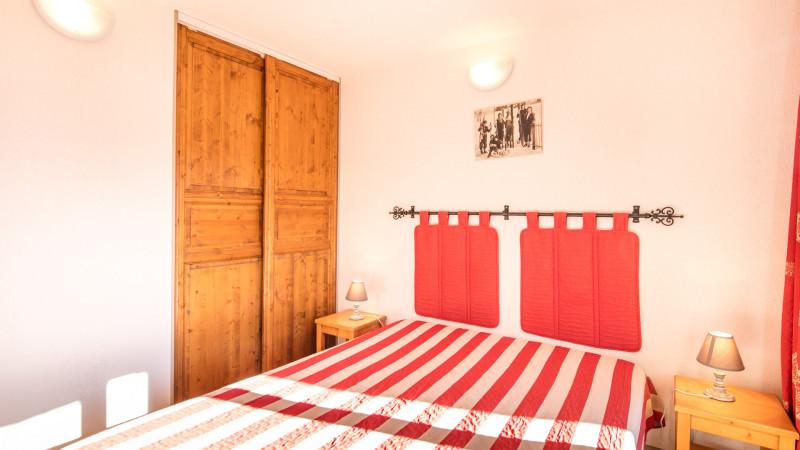 CHAMBRE - HAMEAU DE VALLOIRE VACANCEOLE APPARTEMENT 4 PERSONNES - VALLOIRE LES CHOSEAUX CHAMBRE - HAMEAU DE VALLOIRE VACANCEOLE APPARTEMENT 4 PERSONNES - VALLOIRE LES CHOSEAUX