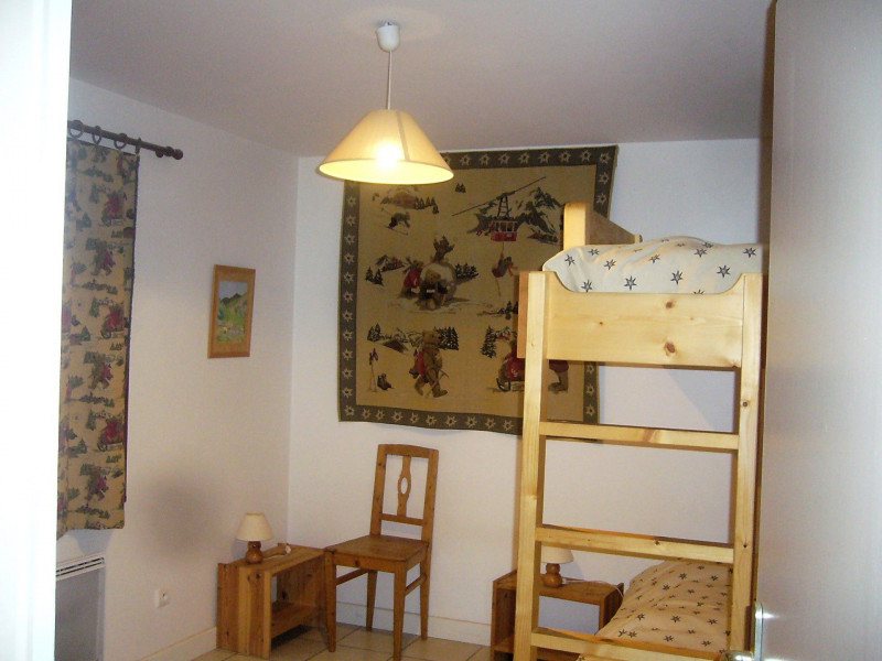 CHAMBRE 2 - SALON - APPARTEMENT OLVERA - VALLOIRE LA BORGE - VALLOIRE RESERVATIONS CHAMBRE 2 - SALON - APPARTEMENT OLVERA - VALLOIRE LA BORGE - VALLOIRE RESERVATIONS