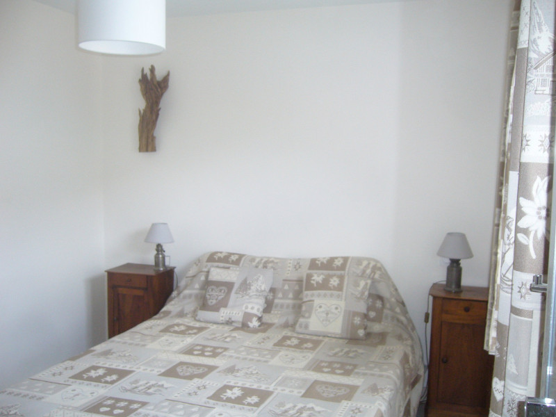 CHAMBRE 3 - APPARTEMENT OLVERA - VALLOIRE LA BORGE - VALLOIRE RESERVATIONS CHAMBRE 3 - APPARTEMENT OLVERA - VALLOIRE LA BORGE - VALLOIRE RESERVATIONS