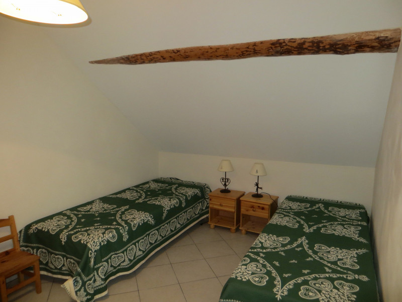 CHAMBRE 2 - APPARTEMENT OLVERA 2 - VALLOIRE LA BORGE - VALLOIRE RESERVATIONS CHAMBRE 2 - APPARTEMENT OLVERA 2 - VALLOIRE LA BORGE - VALLOIRE RESERVATIONS