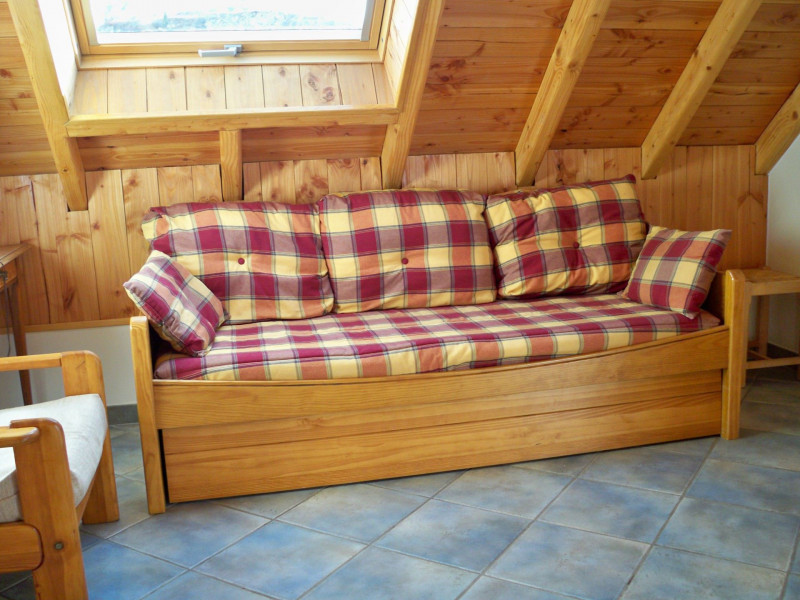 SALON - CHALET LA MOULINIERE APPARTEMENT 1 - VALLOIRE LE SERROZ - VALLOIRE RESERVATIONS SALON - CHALET LA MOULINIERE APPARTEMENT 1 - VALLOIRE LE SERROZ - VALLOIRE RESERVATIONS