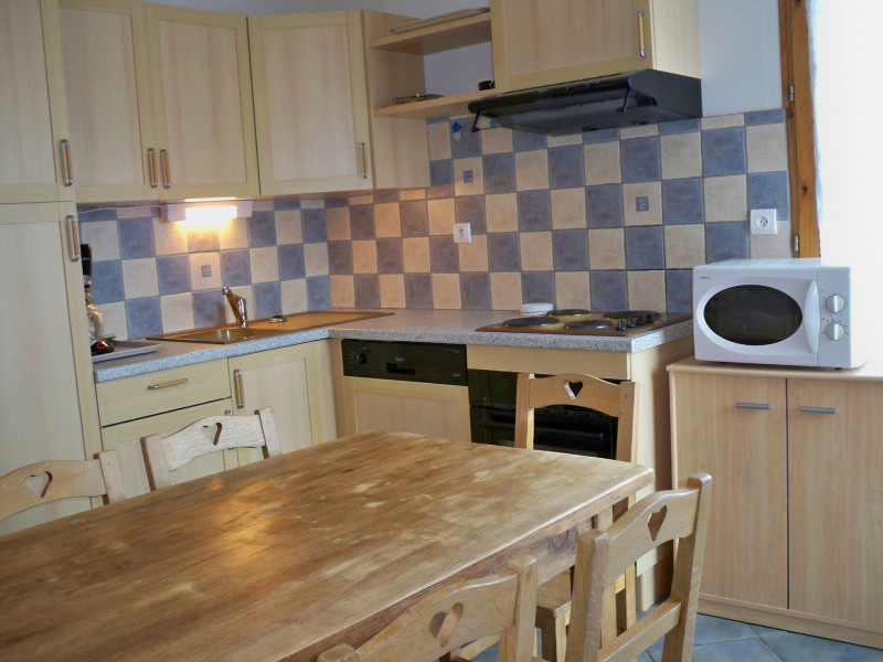 CUISINE - CHALET LA MOULINIERE APPARTEMENT 2 - VALLOIRE LE SERROZ CUISINE - CHALET LA MOULINIERE APPARTEMENT 2 - VALLOIRE LE SERROZ