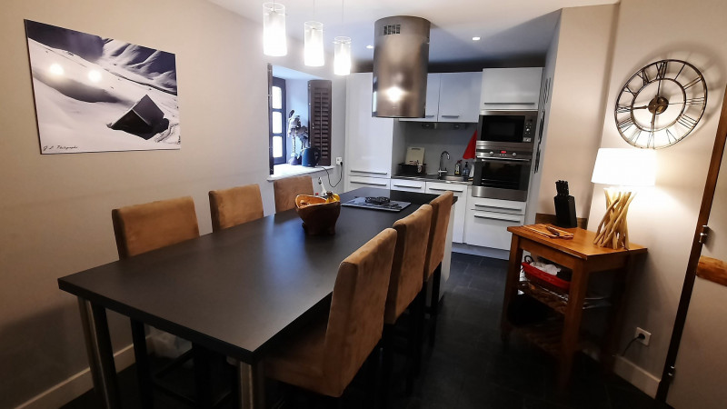 COIN REPAS - APPARTEMENT MONT DES HUILES 1 - VALLOIRE LA RIVINE - VALLOIRE RESERVATIONS COIN REPAS - APPARTEMENT MONT DES HUILES 1 - VALLOIRE LA RIVINE - VALLOIRE RESERVATIONS