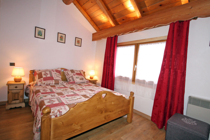 CHAMBRE - APPARTEMENT ETOILE D'ARGENT - VALLOIRE CENTRE CHAMBRE - APPARTEMENT ETOILE D'ARGENT - VALLOIRE CENTRE