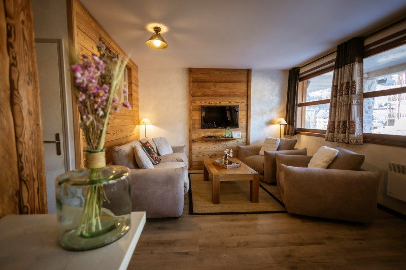 SEJOUR - APPARTEMENT ADRIEN 3 - VALLOIRE CENTRE - VALLOIRE RESERVATIONS