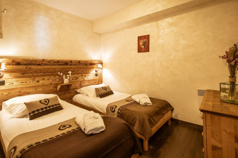 CABINE 3 - APPARTEMENT ADRIEN 3 - VALLOIRE CENTRE CABINE 3 - APPARTEMENT ADRIEN 3 - VALLOIRE CENTRE