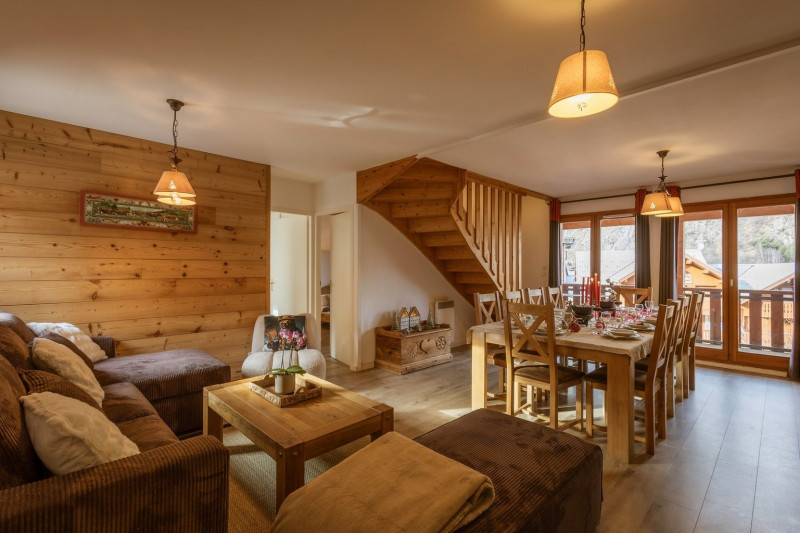 SEJOUR - APPARTEMENT ADRIEN 4 - VALLOIRE CENTRE - VALLOIRE RESERVATIONS