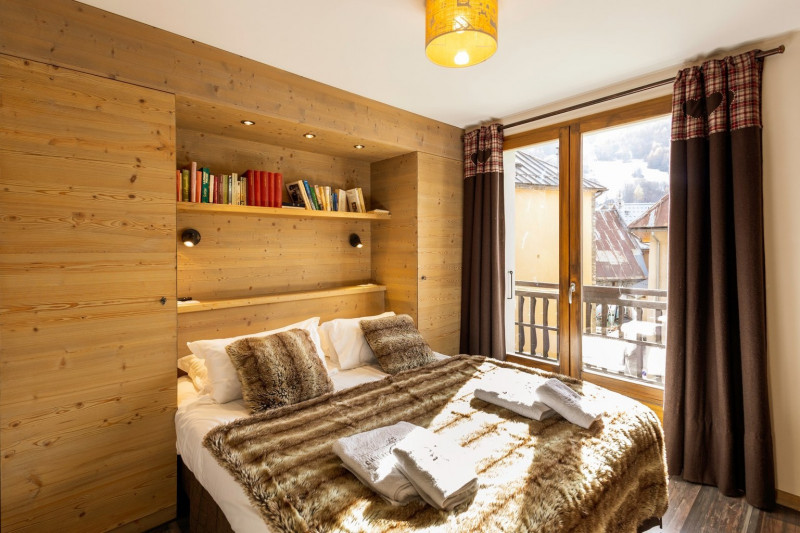 CHAMBRE - APPARTEMENT ETOILE DES NEIGES 2 - VALLOIRE CENTRE CHAMBRE - APPARTEMENT ETOILE DES NEIGES 2 - VALLOIRE CENTRE