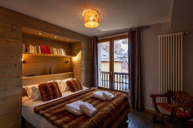CHAMBRE - APPARTEMENT ETOILE DES NEIGES 3 - VALLOIRE CENTRE CHAMBRE - APPARTEMENT ETOILE DES NEIGES 3 - VALLOIRE CENTRE